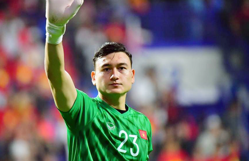 dang-van-lam-tro-lai-dt-viet-nam-toi-san-sang-diu-dat-lop-dan-em