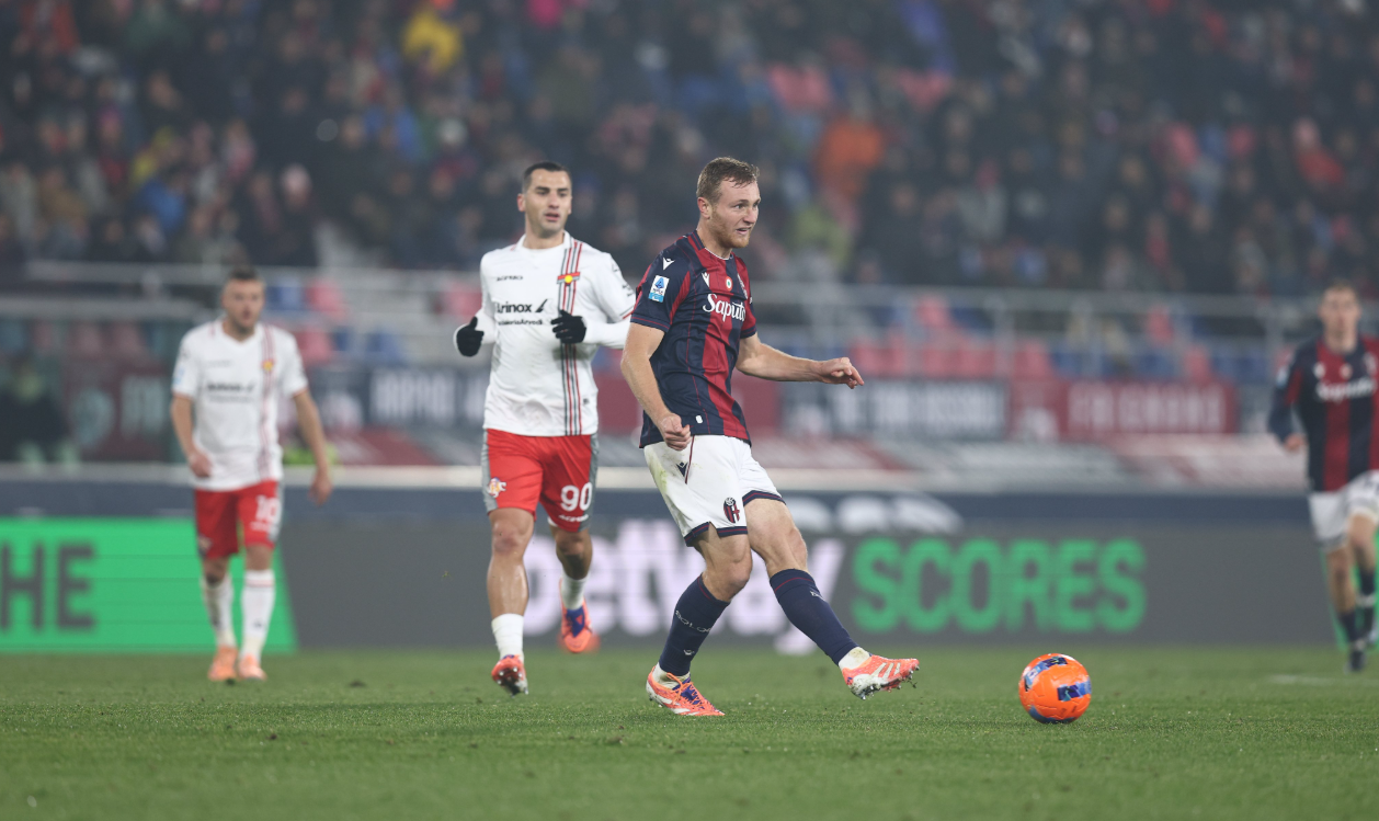 Bologna vs Cremonese (02:45 – 02/12) | Xem lại trận đấu