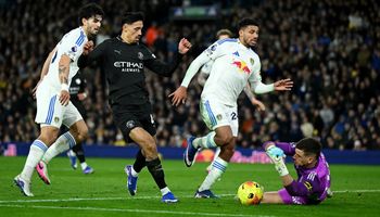 Leeds United vs Manchester City (00:30 – 01/03) | Xem lại trận đấu