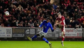 Bristol City vs Watford (03:00 – 28/02) | Xem lại trận đấu