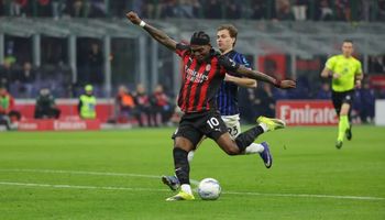 AC Milan vs Inter Milan (02:45 – 09/03) | Xem lại trận đấu